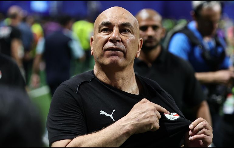 Esto dijo el entrenador egipcio del arbitraje en el duelo frente a Argentina. EFE / EPA / RONALD WITTEK