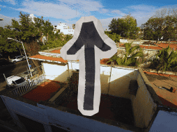 El cielo sobre tu casa es tuyo solo en la medida en que puedas aprovecharlo legalmente. Conocer estos límites aéreos te convierte en un propietario más informado y responsable. ESPECIAL / CANVA