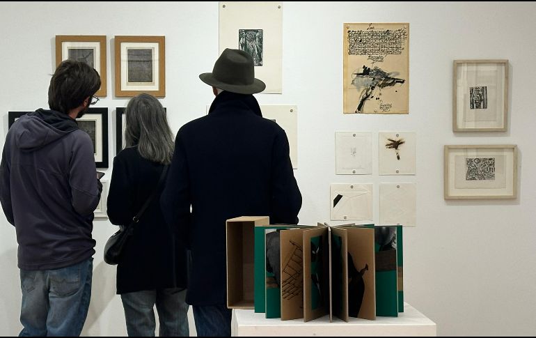 La subasta también incluyó una gráfica con elementos de collage de la artista argentina Liliana Porter y un múltiple del venezolano Jesús Rafael Soto. EFE/ARCHIVO