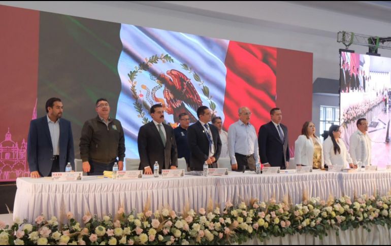 Con la Presidenta Claudia Sheinbaum, el objetivo es fortalecer la salud pública, modernizar las instituciones, ampliar capacidades y hacer uso de la tecnología, señaló Lomelí. ESPECIAL