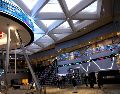 Este jueves resaltaron las pérdidas de las emisoras América Móvil, Banco del Bajío, Grupo Carso, Vesta y Arca Continental. EFE/M. Irham