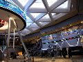 Este jueves resaltaron las pérdidas de las emisoras América Móvil, Banco del Bajío, Grupo Carso, Vesta y Arca Continental. EFE/M. Irham