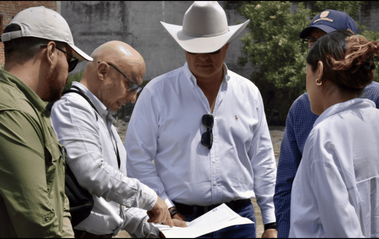 El director del SIAPA junto con autoridades del Ayuntamiento de Guadalajara, realizaron un recorrido de supervisión por los trabajos de construcción del Nuevo Tren de Potabilización en la PP1 en Miravalle. X/@siapagdl