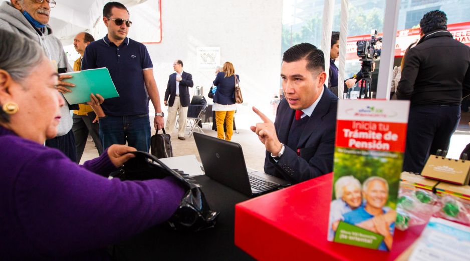 La SCJN determinó el pasado 2 de julio que los recursos acumulados en las cuentas individuales de retiro de trabajadores fallecidos no deben pagar ISR al ser entregados a sus beneficiarios. EL INFORMADOR/Archivo