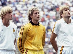 Jugadores belgas en el estadio Cuauhtémoc en el Mundial México 86. Al centro el portero Jean-Marie Pfaff, héroe de la victoria contra España. EL INFORMADOR/Archivo