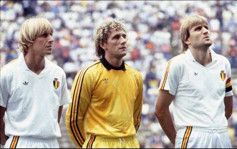 Jugadores belgas en el estadio Cuauhtémoc en el Mundial México 86. Al centro el portero Jean-Marie Pfaff, héroe de la victoria contra España. EL INFORMADOR/Archivo