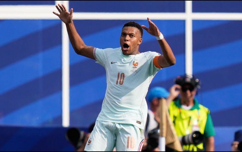 Kylian Mbappé de Francia celebra tras abrir el marcador ante Marruecos en los Cuartos de Final del Mundial 2026. AP/C. Krupa