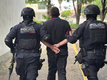 El individuo identificado como Emir "N", de 19 años, fue asegurado y puesto a disposición de un agente del Ministerio Público Federal. ESPECIAL