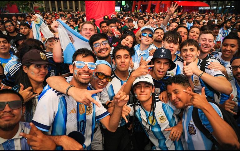 Guadalajara dejó de lado la rivalidad con Argentina para disfrutar el posible último Mundial del astro rosarino. EL INFORMADOR/ J. ACOSTA.