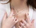 Para evitar contratiempos al comprar joyas, los expertos recomiendan seguir una serie de prácticas seguras y transparentes. UNSPLASH / S. JEWELRY