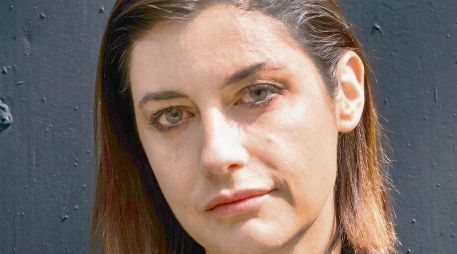 Ximena Santaolalla. La ganadora del Premio Mauricio Achar 2021 presenta su nueva novela bajo la edición de Random House. ESPECIAL