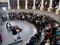 La convocatoria reunió a integrantes del Poder Ejecutivo, así como a personas juzgadoras, litigantes, especialistas y equipos jurídicos gubernamentales de todo el Estado. CORTESÍA