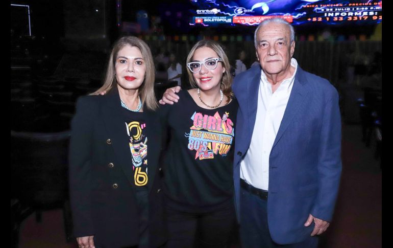 Alejandra Alcocer, Lupita de Alcocer y Enrique Alcocer. GENTE BIEN JALISCO / C. Jimeno