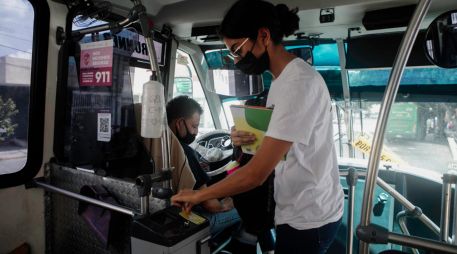 Aunque el robo con violencia disminuyó, la inseguridad al viajar en autobús sigue vigente. EL INFORMADOR/ARCHIVO