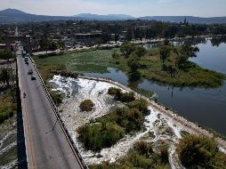 Conagua declaró que, en el caso del saneamiento del Lerma-Santiago, el avance de la primera etapa de la limpieza del río es del 90%. EL INFORMADOR / ARCHIVO