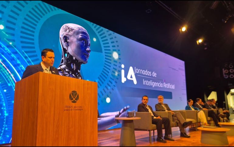 La titular de la Secretaría de Innovación, Ciencia y Tecnología del Gobierno del Estado Reconoció que la IA también representa un desafío donde el reto mayor son las personas. EL INFORMADOR / J. VELAZCO 