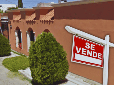 "Prefiero regalarlo todo que dejar que el banco lo remate", escribió con evidente frustración. X / @MarxArriaga