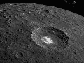 El impacto científico de este descubrimiento radica en la evidencia de "alteración acuosa" en cuerpos celestes primitivos. EFE/SETI Institute