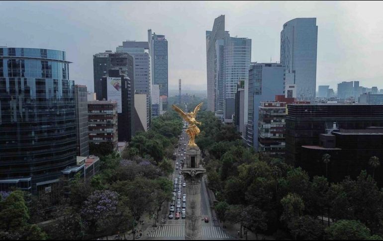 El programa Hoy No Circula se aplica de las 5:00 a las 22:00 horas en todas las alcaldías de la Ciudad de México y en tres zonas conurbadas del Estado de México. SUN/O. Alvarado