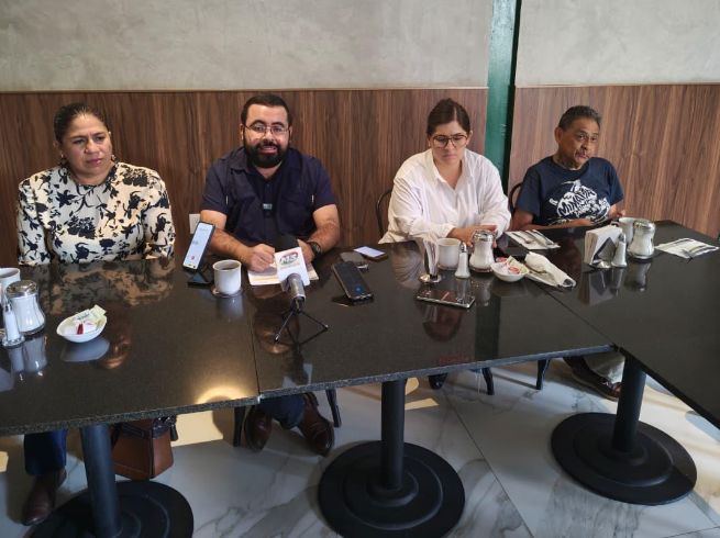 Cariño expuso que, según datos de la Conagua, hay empresas que disponen de cantidades de agua considerables que alcanzarían para abastecer a un gran número de habitantes. EL INFORMADOR/M. Hernández