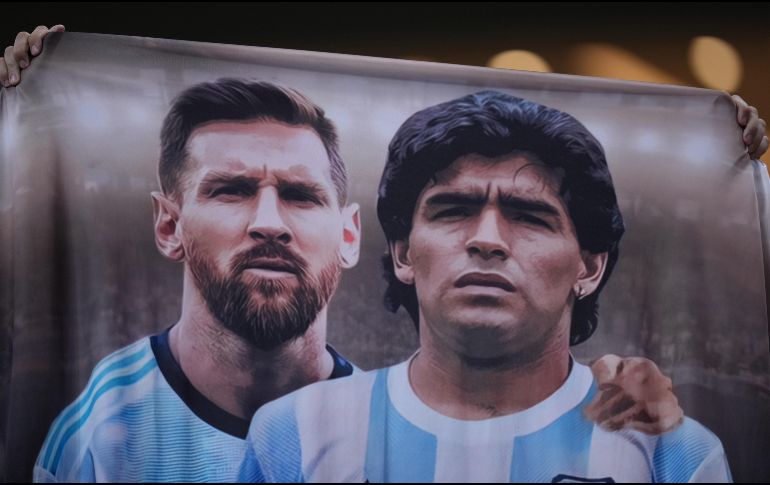 La historia de Lionel Messi con la selección argentina estuvo marcada por la influencia de Diego Maradona. IMAGO7