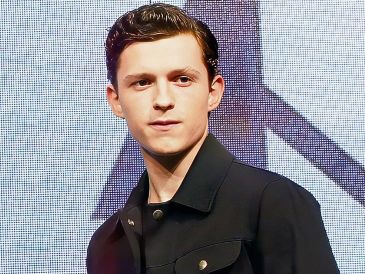 El actor no ocultó su preferencia por “Spider-Man” sobre “Batman” en su papel de héroes. EFE