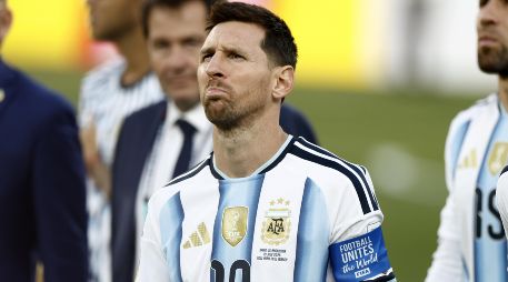 Lionel Messi y otros nueve jugadores no regresarán este lunes 20 de julio con el resto del plantel al país sudamericano, ya que podrán dirigirse a sus clubes o iniciar su periodo de descanso. EFE / W. Oliver