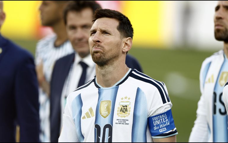 Lionel Messi y otros nueve jugadores no regresarán este lunes 20 de julio con el resto del plantel al país sudamericano, ya que podrán dirigirse a sus clubes o iniciar su periodo de descanso. EFE / W. Oliver