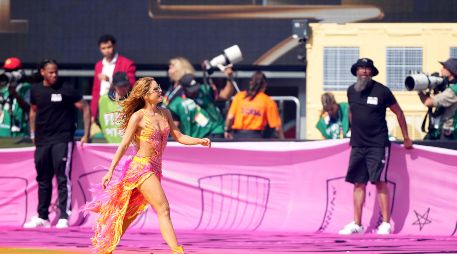 Los fans analizaron todo: desde la apariencia física de Shakira en Estados Unidos hasta su energía en el escenario. EFE/O. Guzmán