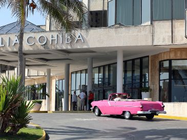 Meliá llegó a tener 34 hoteles de cinco estrellas en Cuba, sobre todo en La Habana y Varadero. EFE/E. Mastrascusa