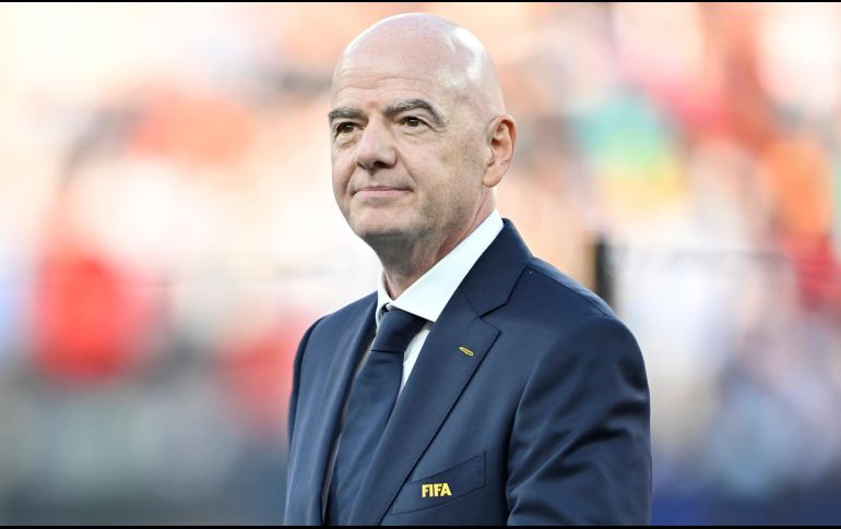Gianni Infantino destacó la fidelidad de los aficionados argentinos, subrayando que su apoyo es incondicional independientemente de los resultados deportivos. IMAGO7