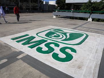 El director general del IMSS subrayó que las nuevas unidades contarán con diversos servicios como quimioterapia y hemodiálisis. EL INFORMADOR/ARCHIVO