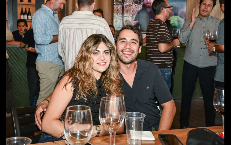 María Fernanda Hernández y Maximiliano Avelar. GENTE BIEN JALISCO / Revista del 24 de julio 2026