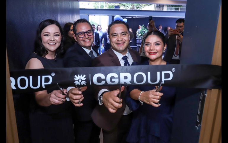 Fabiola Anaya, Jaime Navarro, Ricardo Jáuregui y Giovanna Navarro. GENTE BIEN JALISCO / Revista del 24 de julio 2026