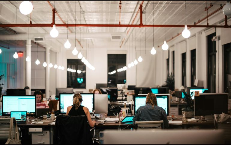 La Organización Mundial de la Salud (OMS) advierte de manera contundente que la inactividad física se ha consolidado como el cuarto factor de riesgo de mortalidad a nivel global. Unsplash