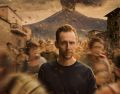"Pompeya: Más allá del tiempo con Tom Hiddleston" ya se puede ver en Disney+. ESPECIAL/©DISNEY.