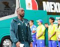 La explicación sobre la salida de Julián Quiñones va mucho más allá de señalar a un solo jugador. Imago7.