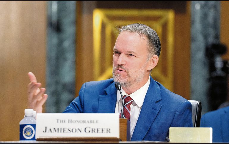 Jamieson Greer, representante comercial de EU, endureció la postura de Washington al vincular la renovación del T-MEC con temas ajenos al comercio. Se reunirá hoy con autoridades mexicanas en una nueva ronda de negociaciones. AFP/A. Harnik