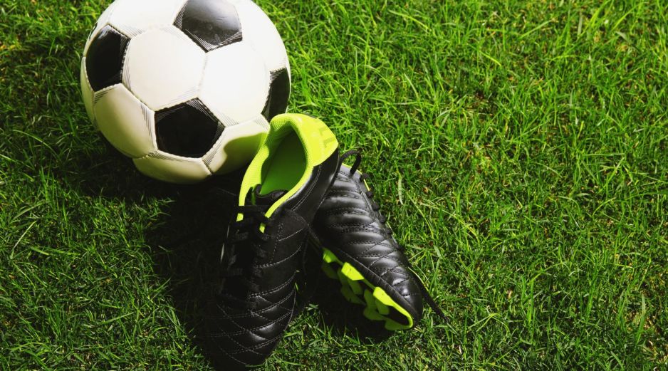 El Tri juvenil quiere conseguir uno de los cuatro boletos en disputa para la Copa Mundial de la categoría, misma que se celebrará en Azerbaiyán y Uzbekistán en 2027, además de un pase a los Juegos Olímpicos de Los Ángeles 2028. ESPECIAL / CANVA