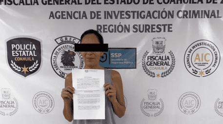 Vecinos del sector intervinieron para frenar la agresión al animal. ESPECIAL / FISCALÍA GENERAL DEL ESTADO DE COAHUILA
