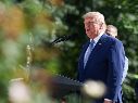 Los nuevos aranceles pretenden sustituir el gravamen global temporal del 10% impuesto por Trump. EFE/S. Corum