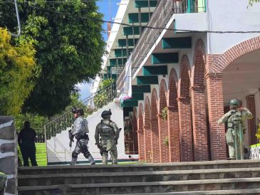 En la operación participaron agentes de la Fiscalía del Estado de Morelos y elementos del ejército. SUN/J. Miranda