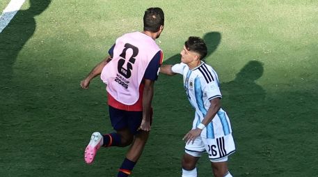 La FIFA no dio un calendario para ningún caso, y no está claro cuándo se aplicarían posibles sanciones a jugadores de Argentina. EFE / ARCHIVO