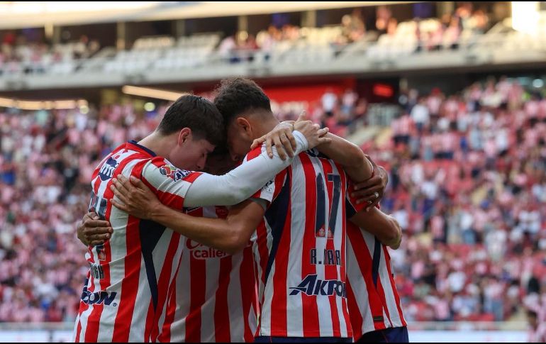 El Guadalajara venció 1-0 a los Bravos en el Estadio Akron gracias a una anotación agónica que llegó en los últimos minutos del encuentro. EL INFORMADOR/ A. NAVARRO.