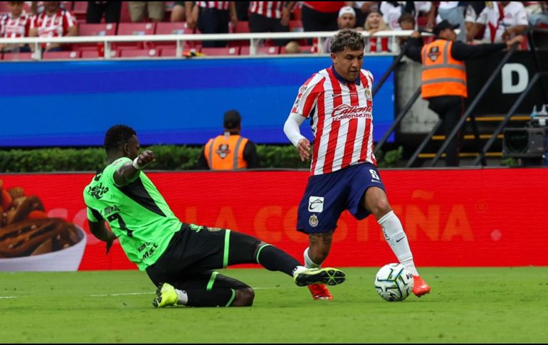 El Guadalajara venció 1-0 a los Bravos en el Estadio Akron gracias a una anotación agónica que llegó en los últimos minutos del encuentro. EL INFORMADOR/ A. NAVARRO.
