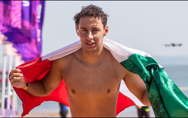 Tras dominar en los 10 kilómetros, el morelense, Strehlke, tuvo una jornada perfecta en los 3 kilómetros Sprint Knock-out. ESPECIAL/X/ @OlimpismoMex