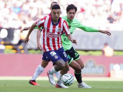 Chivas genera, insiste y propone, pero carece de la efectividad necesaria para reflejar su dominio en el marcador. IMAGO 7