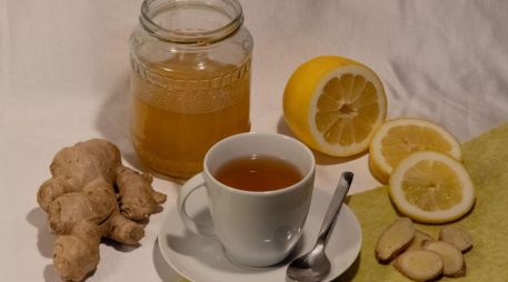 Una guía práctica con los mejores remedios caseros para aliviar la tos, la gripe y el dolor de garganta, basados en recomendaciones de expertos en salud para una recuperación rápida y segura. PEXELS