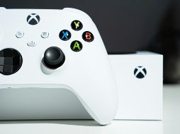 Durante la caída global de Xbox, diversos jugadores reportaron haber logrado descargar e instalar títulos que jamás habían adquirido. Unsplash