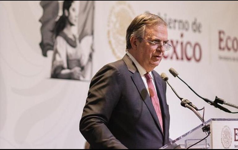Marcelo Ebrard, secretario de Economía, en la conferencia 